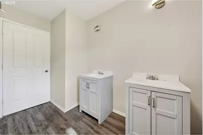 1355 Days Creek Cutoff Rd, Myrtle Creek, OR 97457 - Photo 26