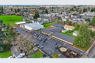 301 E Columbia Dr #66, Newberg, OR 97132 - Photo 16