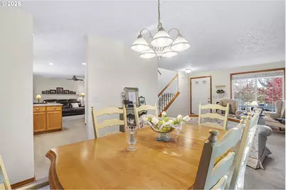 361 SW Howard Dr, McMinnville, OR 97128 - Photo 14