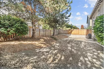 361 SW Howard Dr, McMinnville, OR 97128 - Photo 38