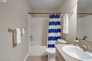 2106 Charlie Ct, Forest Grove, OR 97116 - Photo 24