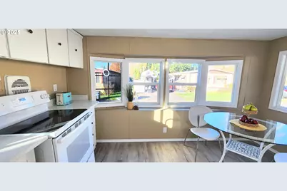 4531 Franklin Blvd #117, Eugene, OR 97403 - Photo 12