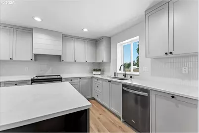 19006 NE Delfel Rd, Ridgefield, WA 98642 - Photo 14
