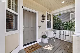 2527 NW Stimpson Ln, Portland, OR 97229 - Photo 4