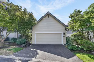 2527 NW Stimpson Ln, Portland, OR 97229 - Photo 40