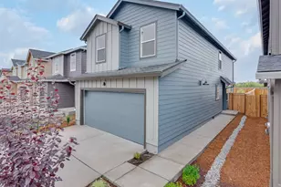 147 Coho Loop, Woodland, WA 98674 - Photo 1