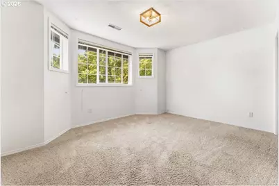 530 SW 167th Ave, Beaverton, OR 97006 - Photo 38
