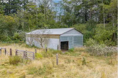 1960 Ranch, Reedsport, OR 97467 - Photo 8