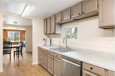 1105 NE Lincoln St, Hillsboro, OR 97124 - Photo 12