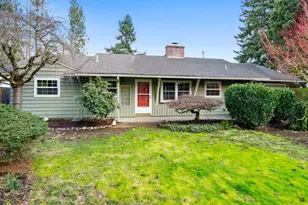 3914 SE 105th Ave, Portland, OR 97266 - Photo 2