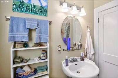 1409 Taylor Ave, Hood River, OR 97031 - Photo 24