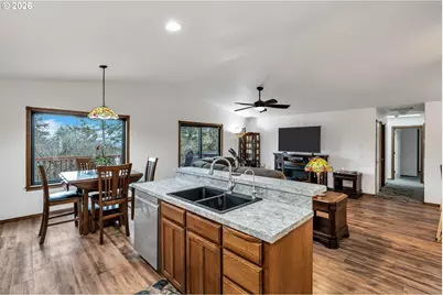 45723 SW Saddleback Dr, Gaston, OR 97119 - Photo 10