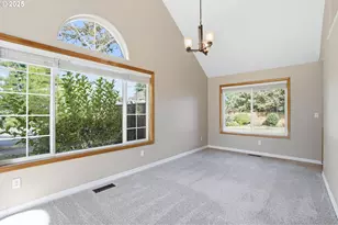 19865 Castleberry Loop, Oregon City, OR 97045 - Photo 14