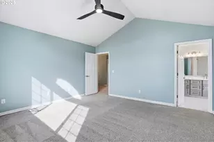 19865 Castleberry Loop, Oregon City, OR 97045 - Photo 32