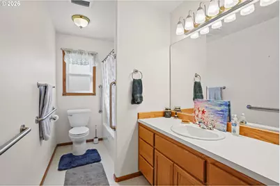4644 Calumet Way, Eugene, OR 97404 - Photo 16