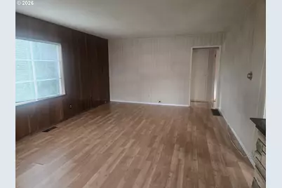 3405 SE 69th Ave, Portland, OR 97206 - Photo 4