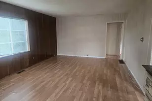 3405 SE 69th Ave, Portland, OR 97206 - Photo 4