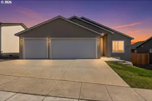 1764 NE 9th Pl, Hermiston, OR 97838 - Photo 2