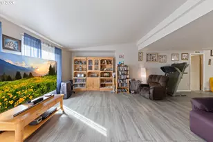 1050 W Lincoln St, Carlton, OR 97111 - Photo 10