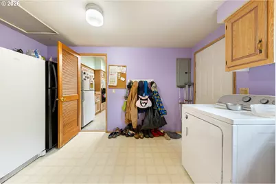 1050 W Lincoln St, Carlton, OR 97111 - Photo 46