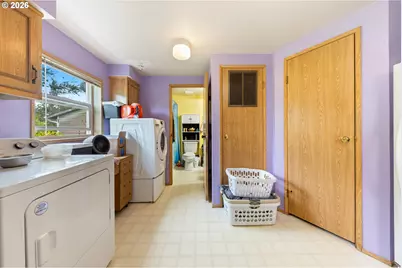 1050 W Lincoln St, Carlton, OR 97111 - Photo 44