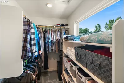 178 SW Lancaster Ct, Troutdale, OR 97060 - Photo 20