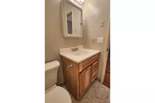 2903 SE Pine St, Portland, OR 97214 - Photo 12