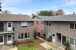1626 SE Ash St, Portland, OR 97214 - Photo 4