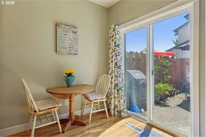 1721 N Manzanita St, Canby, OR 97013 - Photo 10