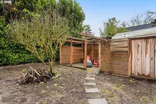 1800 SE 42nd Ave, Portland, OR 97215 - Photo 28