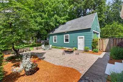 2241 SE 92nd Ave, Portland, OR 97216 - Photo 32