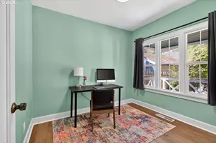 2241 SE 92nd Ave, Portland, OR 97216 - Photo 16