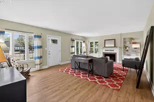 2241 SE 92nd Ave, Portland, OR 97216 - Photo 8