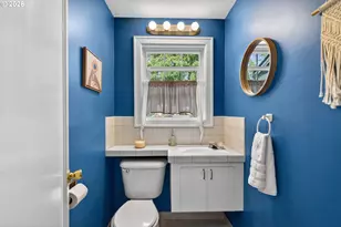 2241 SE 92nd Ave, Portland, OR 97216 - Photo 18