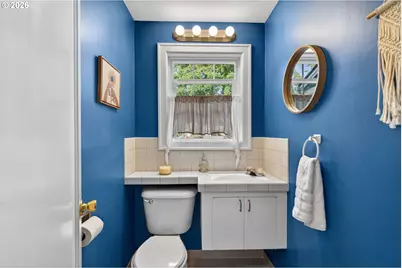 2241 SE 92nd Ave, Portland, OR 97216 - Photo 18