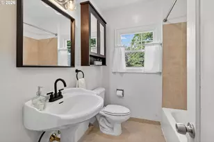 2241 SE 92nd Ave, Portland, OR 97216 - Photo 26