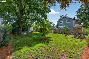 2241 SE 92nd Ave, Portland, OR 97216 - Photo 38