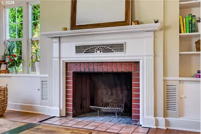 2241 SE 92nd Ave, Portland, OR 97216 - Photo 6