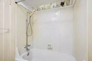 663 Van Buren St, Eugene, OR 97402 - Photo 14