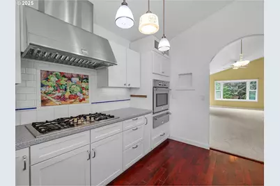 343 Hemlock St, Seaside, OR 97138 - Photo 4