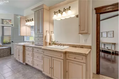 20420 SW Leonardo Ln, Beaverton, OR 97007 - Photo 24