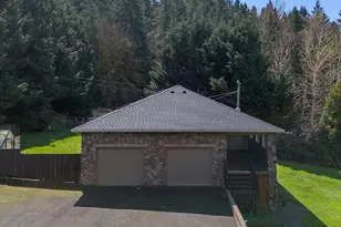 27741 SE Wallace Rd, Estacada, OR 97023 - Photo 2