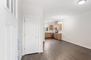 110 NE 109th Ave, Portland, OR 97220 - Photo 8