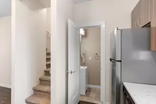 110 NE 109th Ave, Portland, OR 97220 - Photo 16