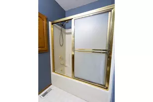 3204 SE 64th Ave, Portland, OR 97206 - Photo 10