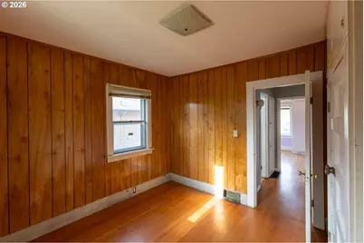 3204 SE 64th Ave, Portland, OR 97206 - Photo 8