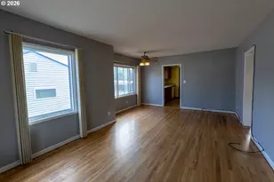 3204 SE 64th Ave, Portland, OR 97206 - Photo 2