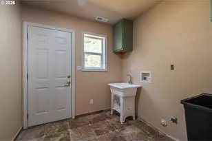 93845 Upper Loop Rd, Coos Bay, OR 97420 - Photo 14