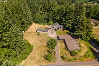 93845 Upper Loop Rd, Coos Bay, OR 97420 - Photo 4