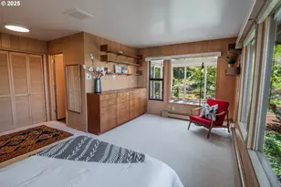 275 Sunset Dr, Eugene, OR 97403 - Photo 18